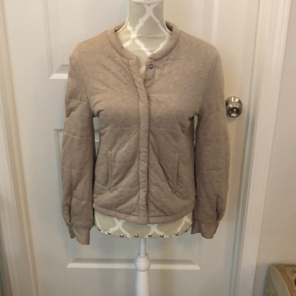 BCBG maxazria quilted bomber jacket size small